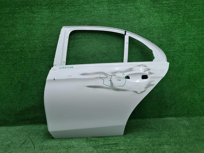 Дверь задняя левая Mercedes E W213 (2016-2023)