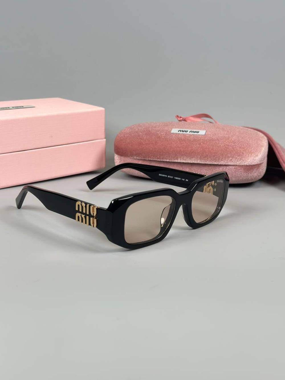 Очки MIU MIU
