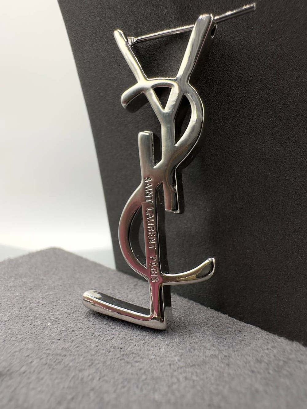 Серьги Yves Saint Laurent
