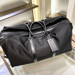 Дорожная сумка Prada