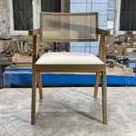 Стул из дерева - KOOBY с подлокотниками