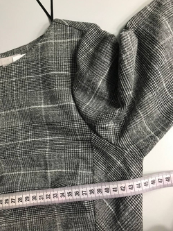 Платье H&M в клетку, маркировка 40, визуально на 46 размер