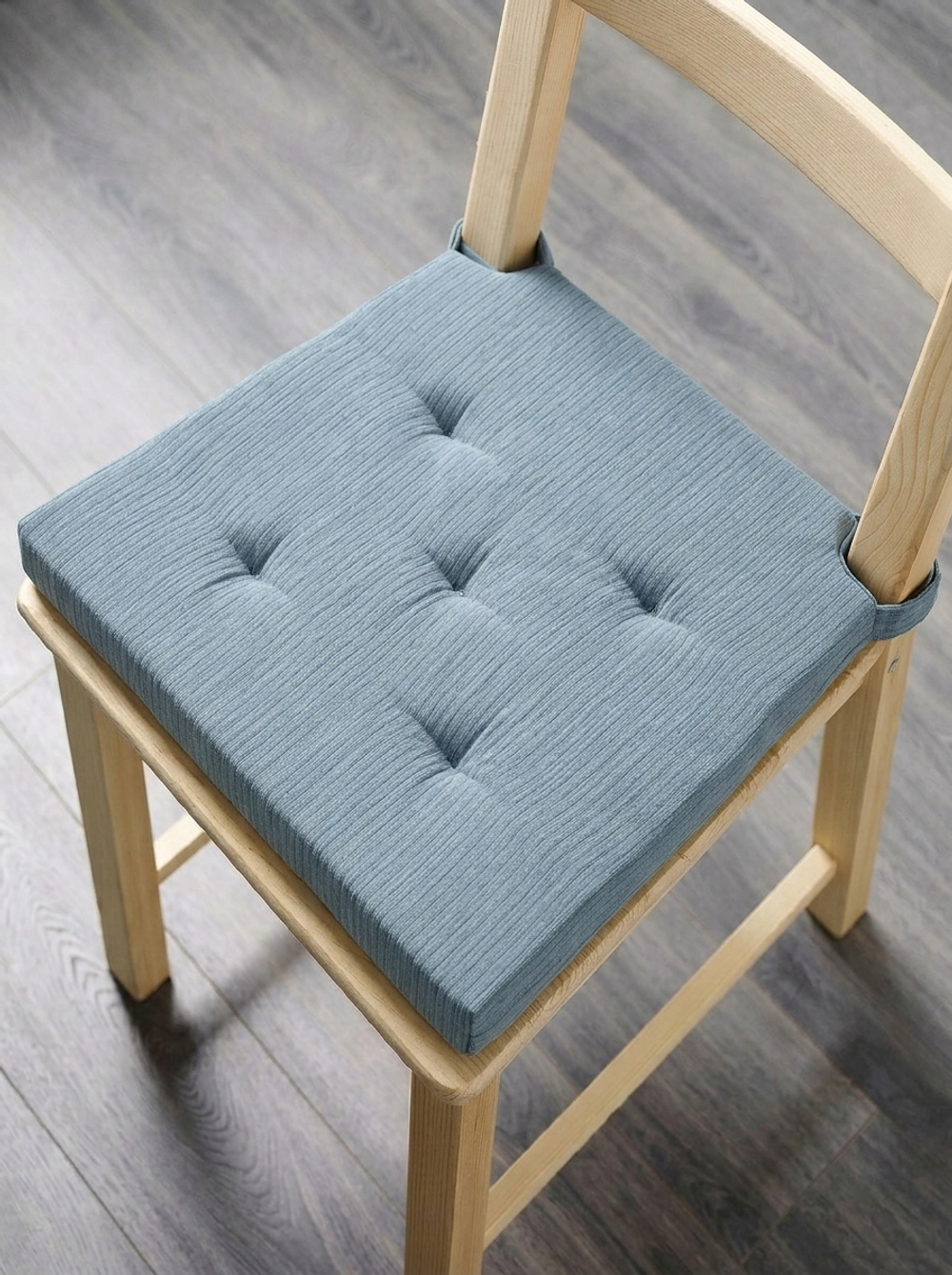 Подушка на стул Икеа Юстина 35/42 x 40 х 4 см, Серо-голубой