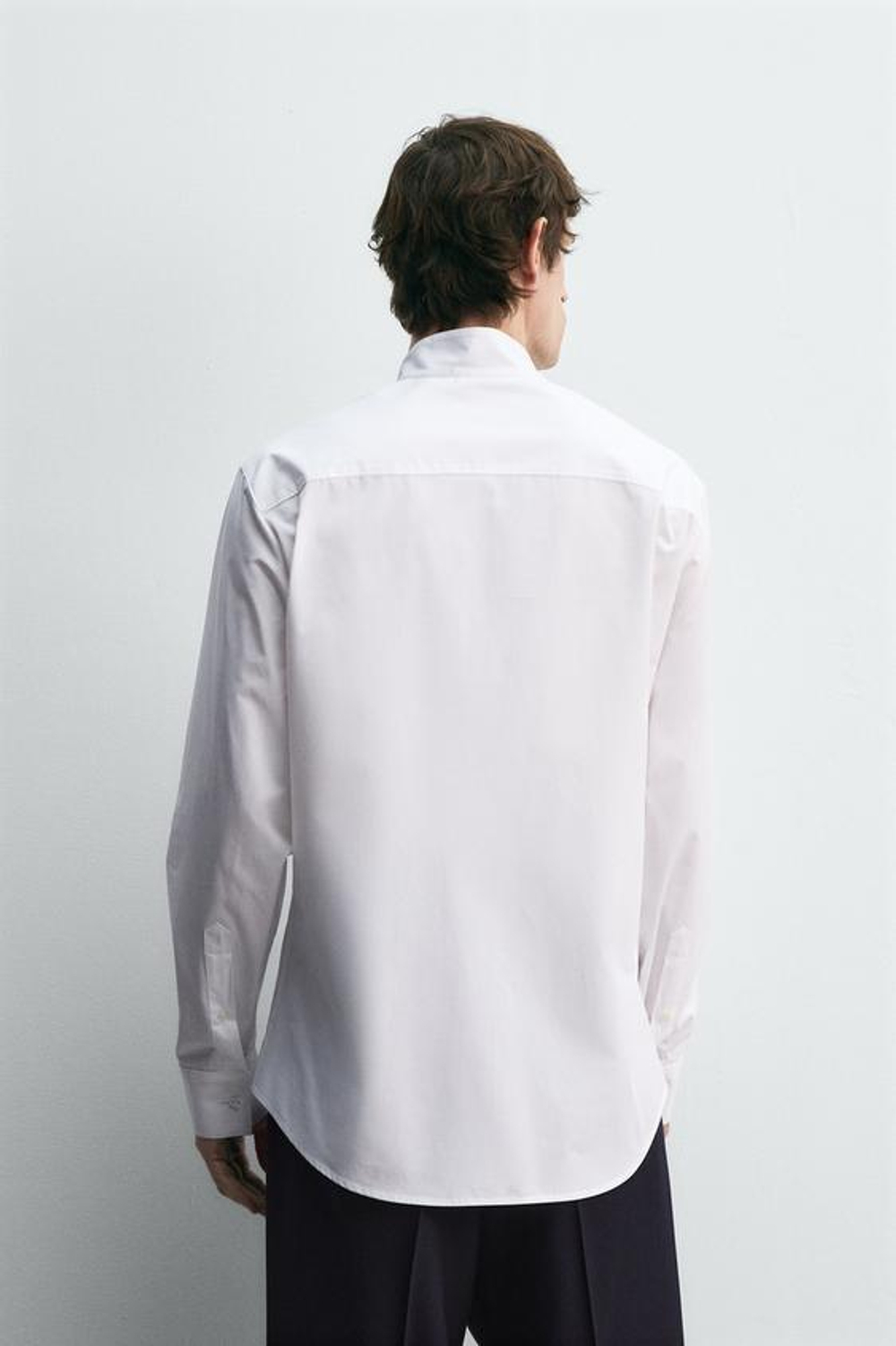 ZARA HARRY LAMBERT X DISNEY РУБАШКА С ВОРОТНИКОМ В ФОРМЕ СИЛУЭТА МИККИ МАУСА, БЕЛЫЙ