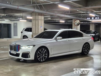 BMW 7 Series (G11) 740Li xDrive M Sports (08.2022)