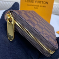 Louis Vuitton Zippy Wallet
