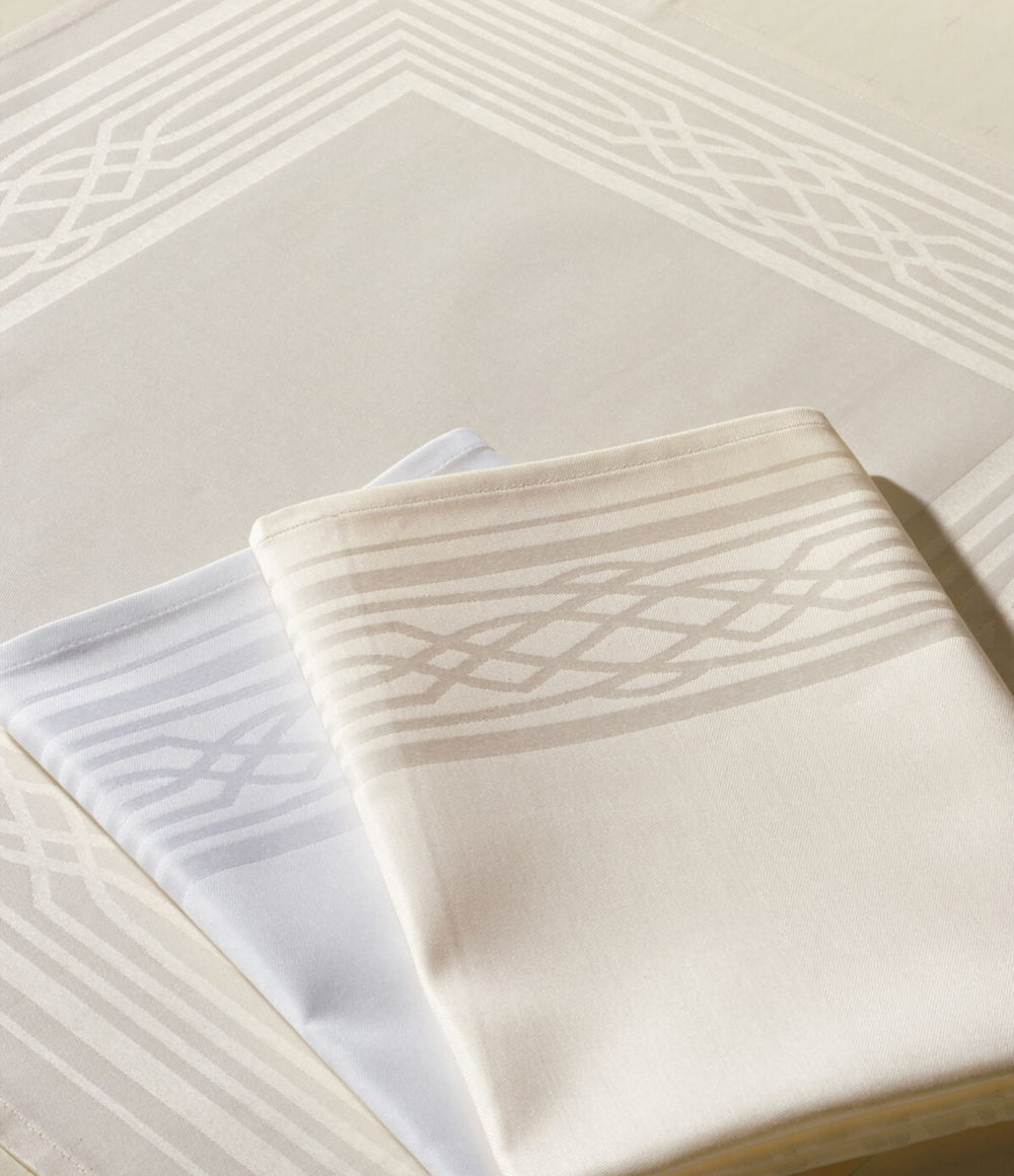 Скатерть 160x300 Curt Bauer Fuga white белая