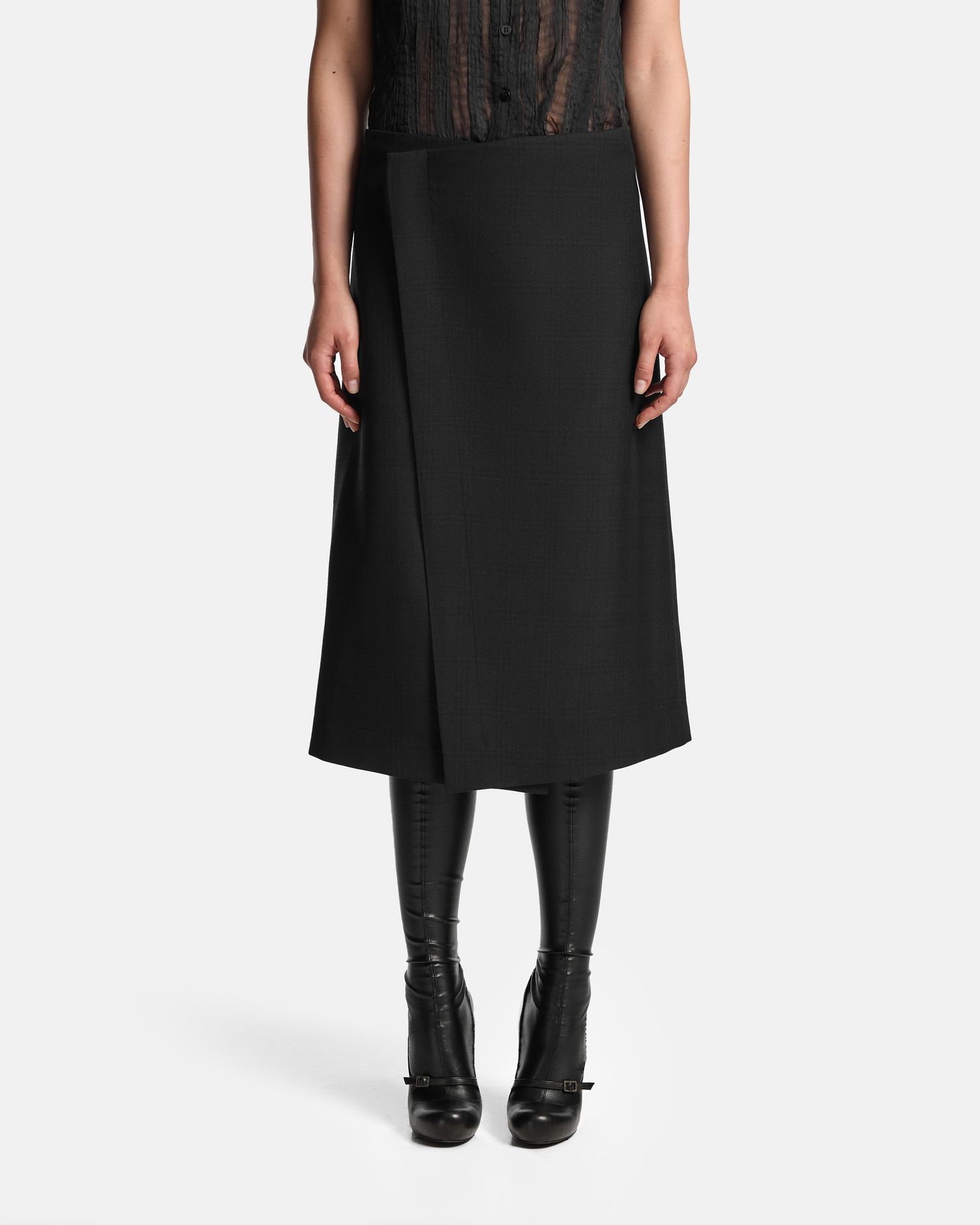 ЮБКА НА ЗАПАХ