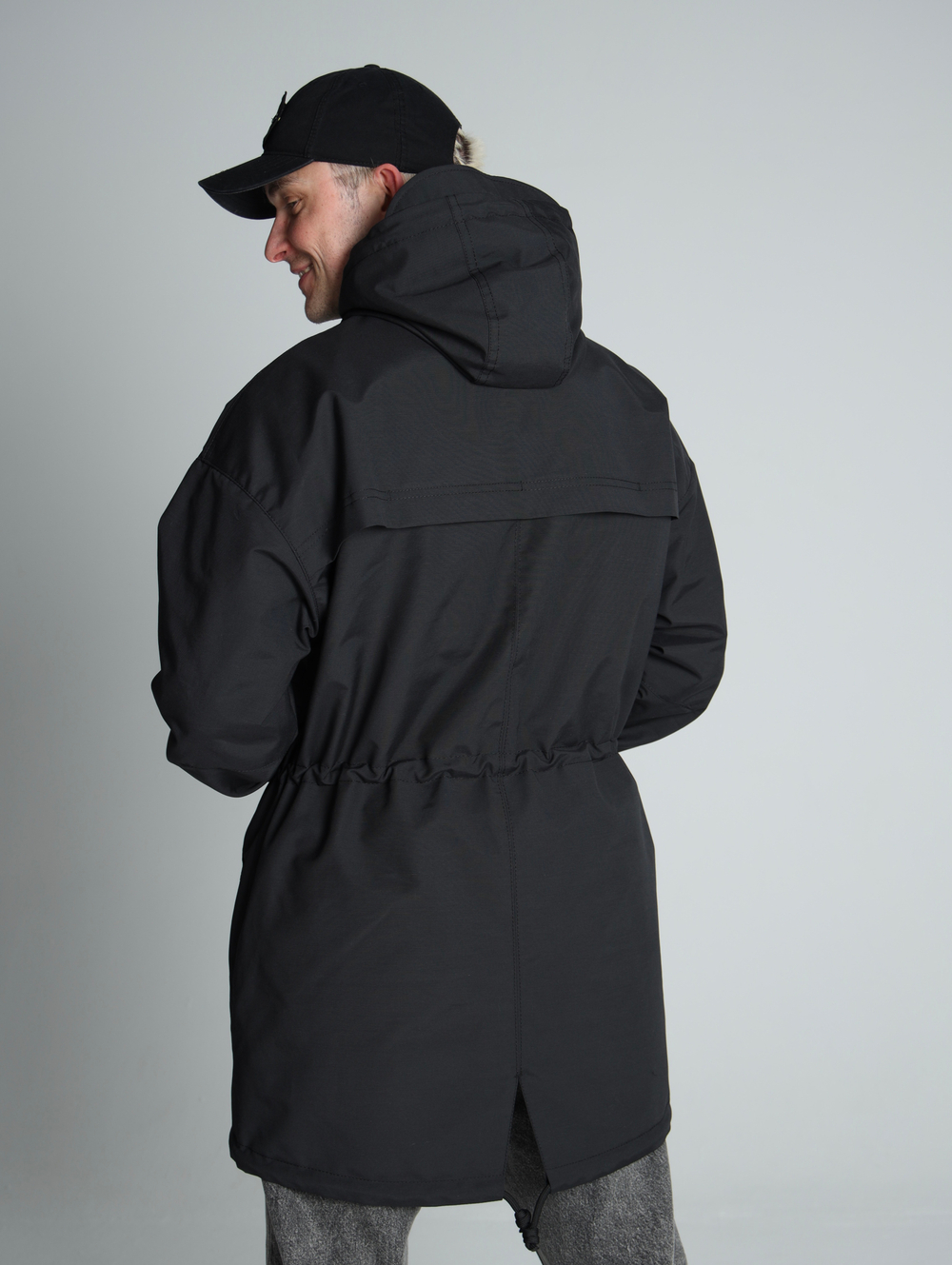 Парка Алтай Город Горький черный черная