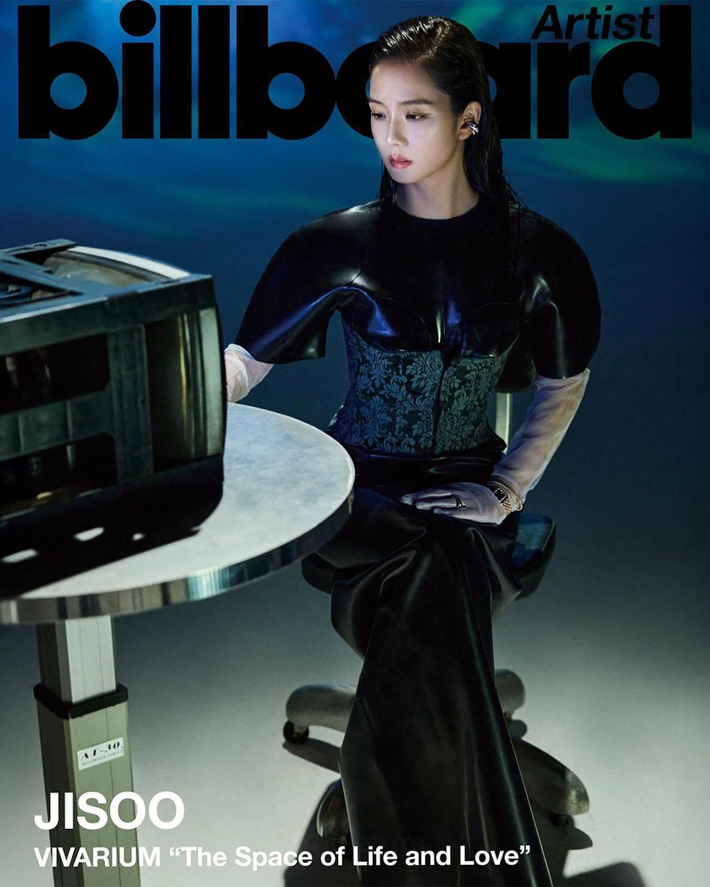 публикация BILLBOARD ARTIST - JISOO D Type