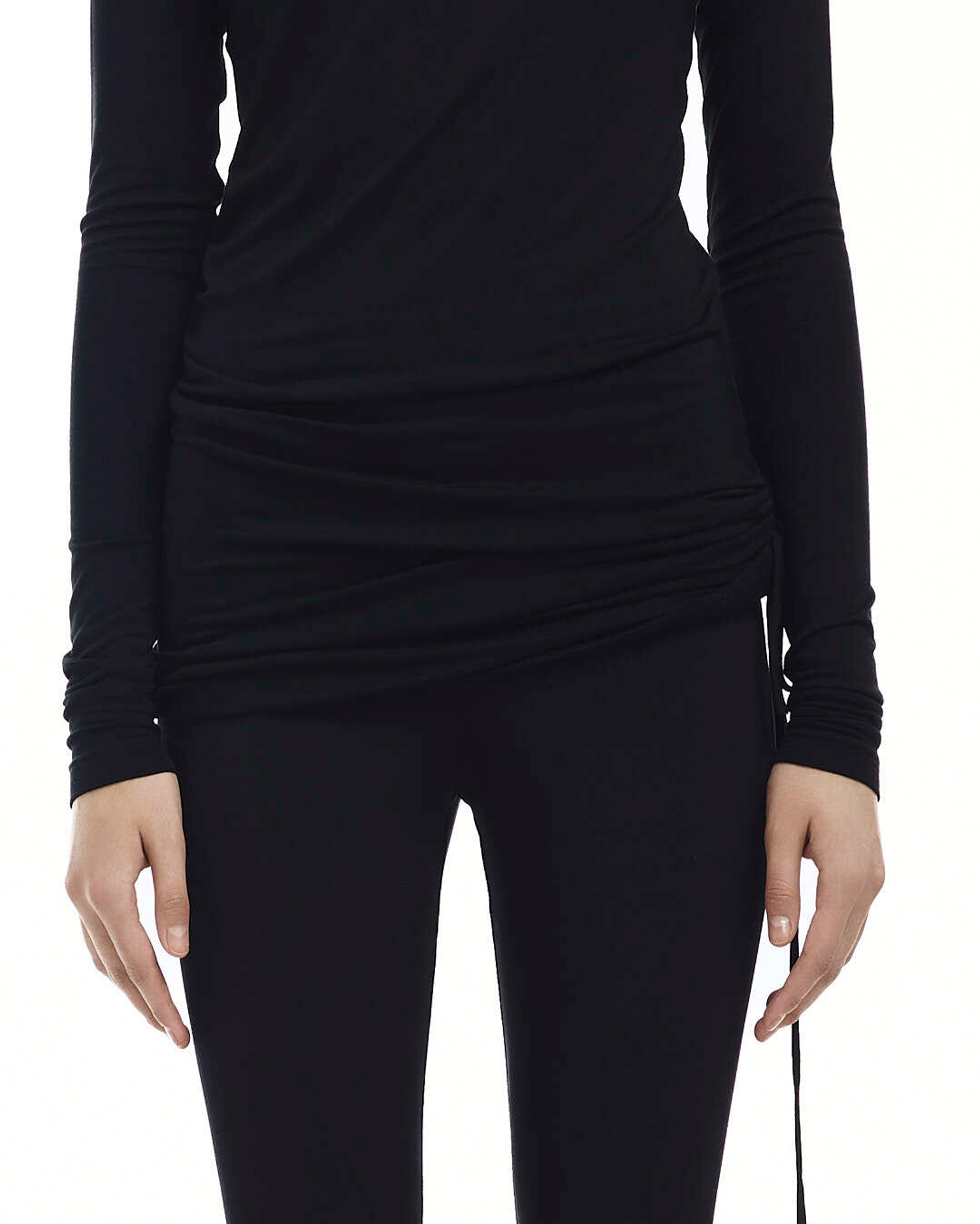 Лонгслив 8 черный