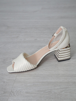 Босоножки женские LIANREZA 0652\597-0151