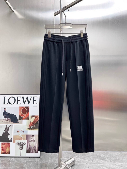 Спортивные штаны Balenciaga