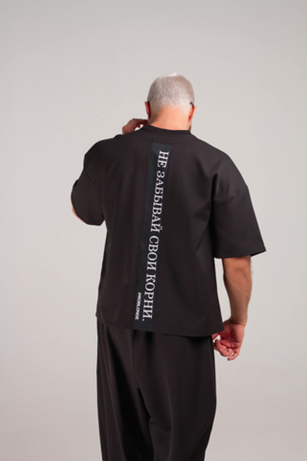 ФУТБОЛКА NUMERO 1 MEN print Roots