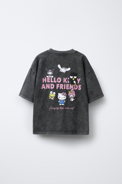 ZARA ФУТБОЛКА С ЭФФЕКТОМ ПОТЕРТОСТИ И ПРИНТОМ HELLO KITTY AND FRIENDS ©, СЕРЫЙ С МЕЛАНЖЕВЫМ ЭФФЕКТОМ