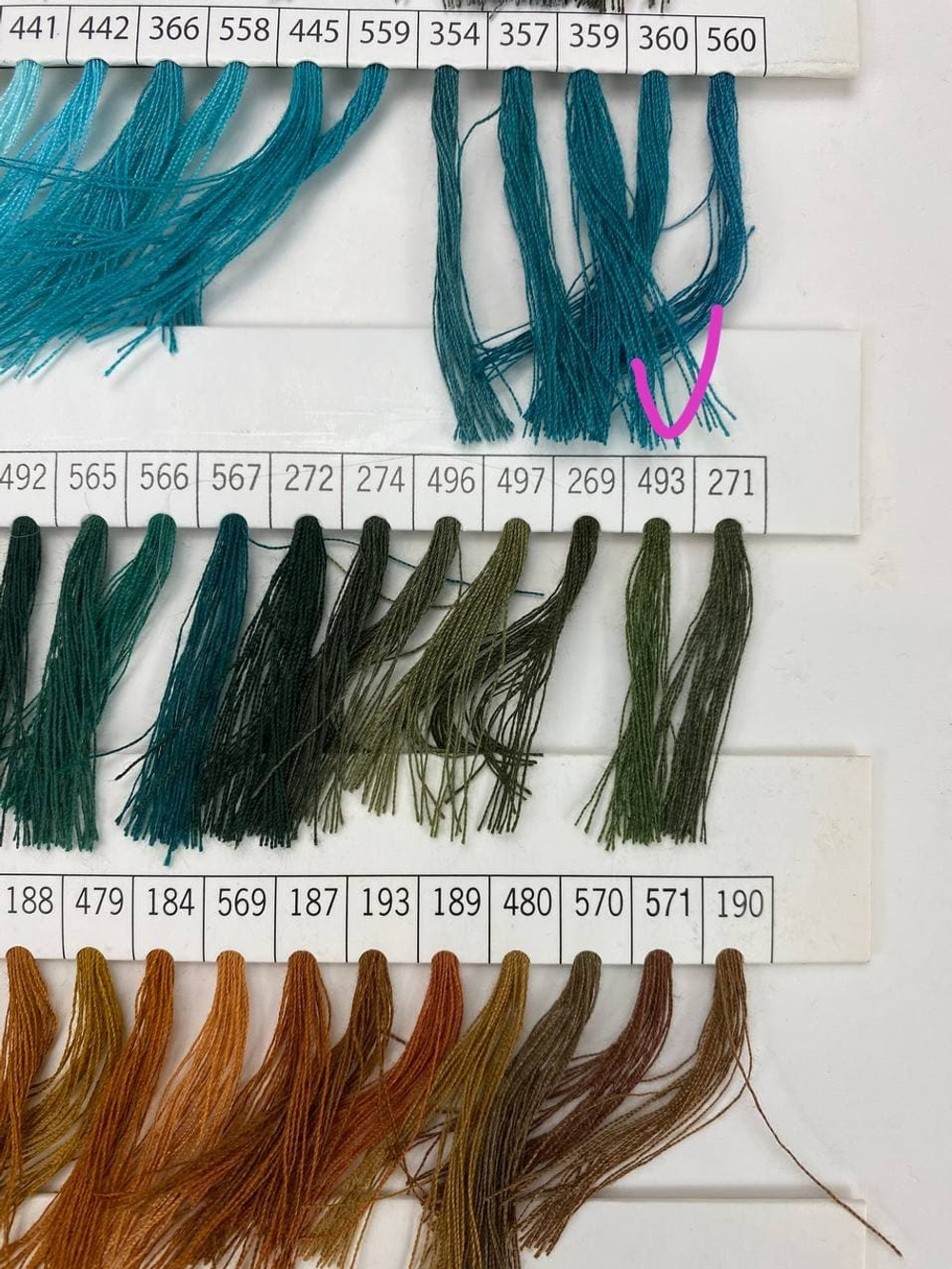 Нитки Dor Tak хаки цв.493