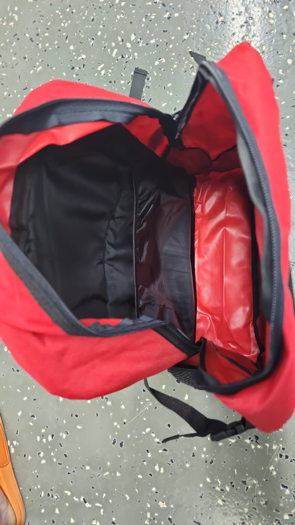 Рюкзак красный Shinkyokushinkai