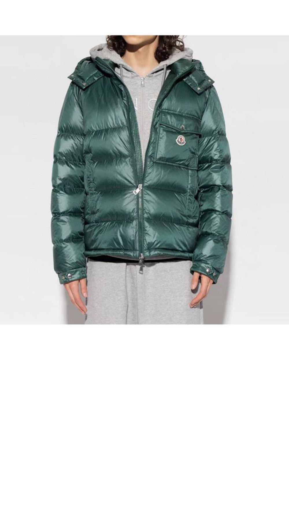 Пуховик Moncler