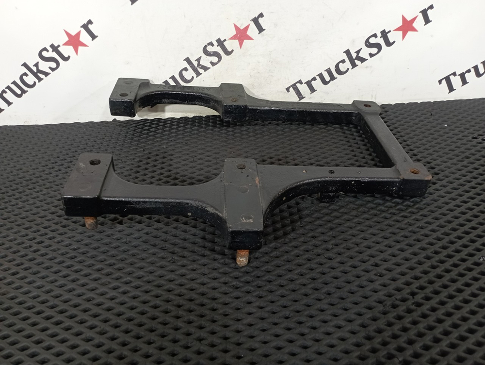 Кронштейн ящика АКБ 2023г.