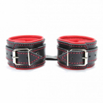 Черные оковы с красным подкладом (Цвет: черный с красным)