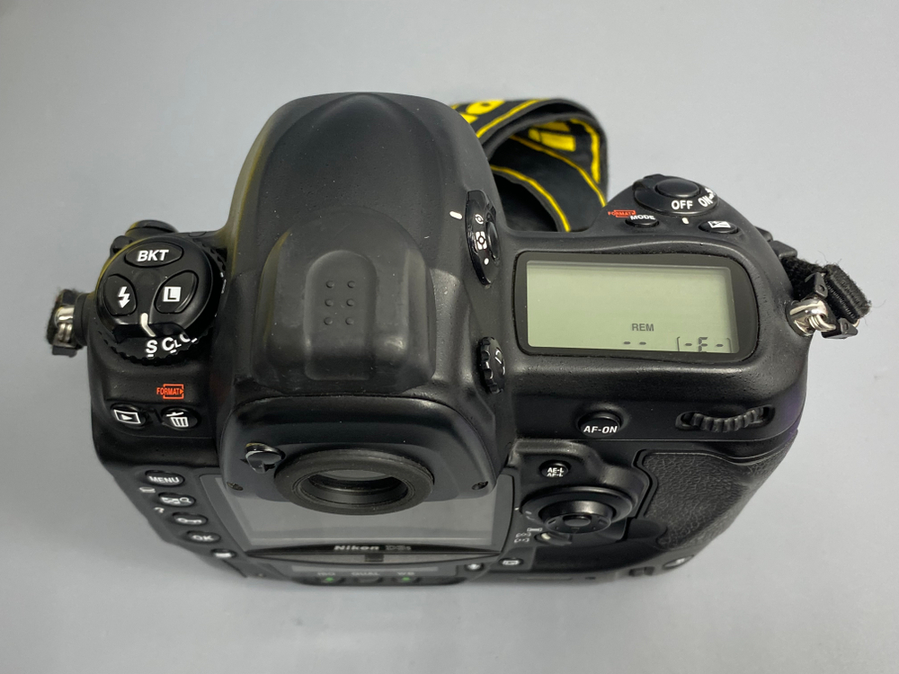 Nikon D3s 63.000 кадров