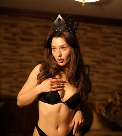 Черная фигурная корона из натуральной кожи (Цвет: черный)