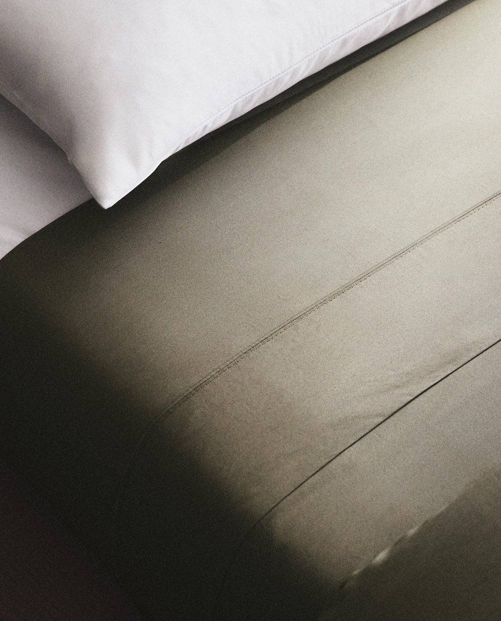 Простыня Zara Home перкаль, хлопок 100%, однотонный, 0030/089 · арт. 0030/089-2