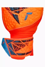 Вратарские перчатки Reusch Attrakt Starter Solid