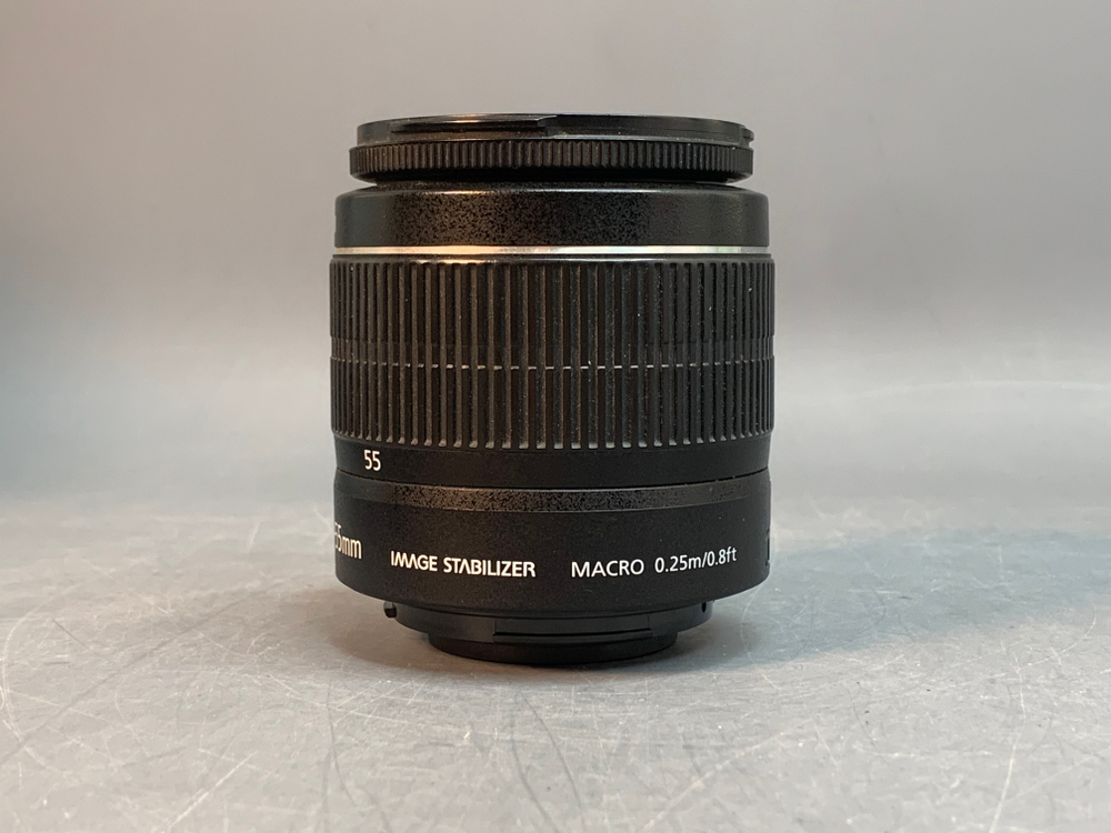 Canon 450D kit 18-55mm IS II 26.000 кадров