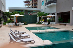 Шезлонг Nardi Alfa с подлокотниками, коричневый-кофе