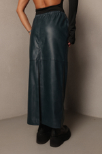 Юбка на кулисе из экокожи