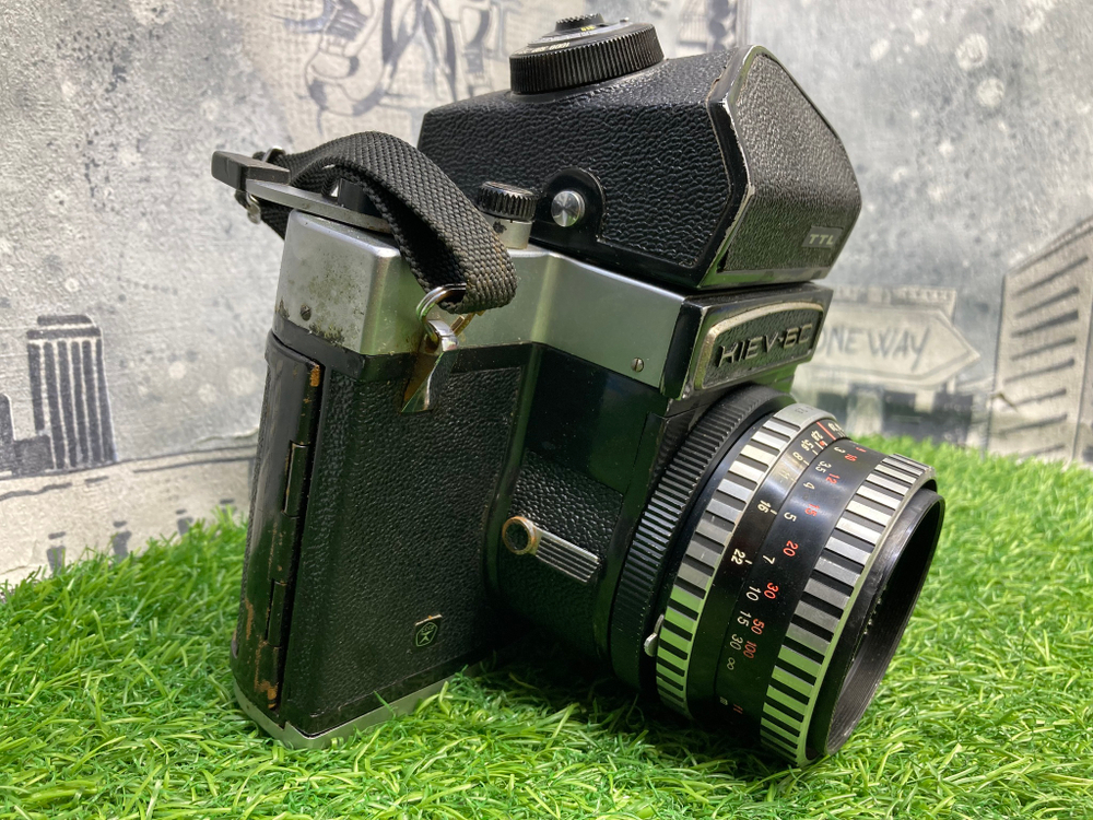 Киев-6С + Biometar 2.8/80mm