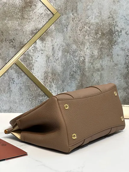 Сумка Loro Piana Loom L25 из зернистой кожи