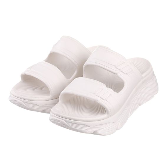 Skechers Max Cushioning FOAMIES 'White'