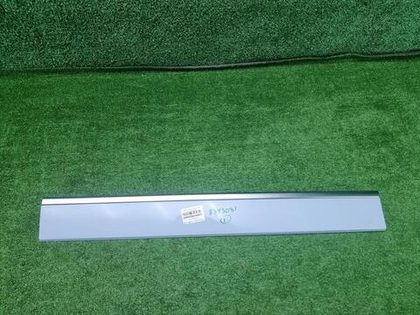 Накладка двери задняя левая Voyah Passion (22-нв)