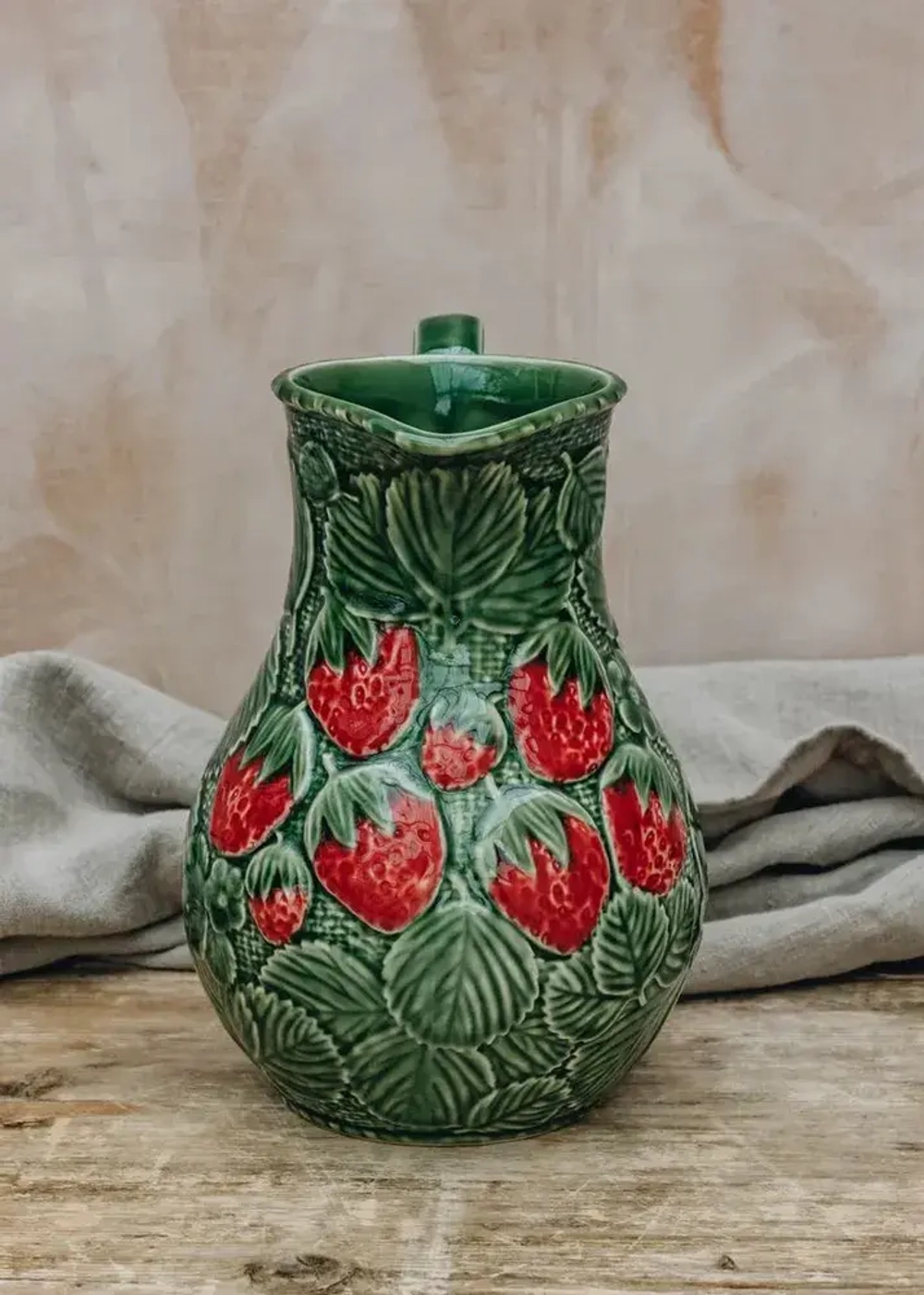 Кувшин Strawberries (2.2 л)