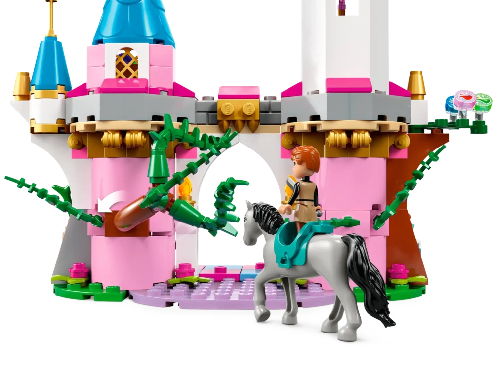 Конструктор LEGO Disney 43240 Малифисента в образе Дракона