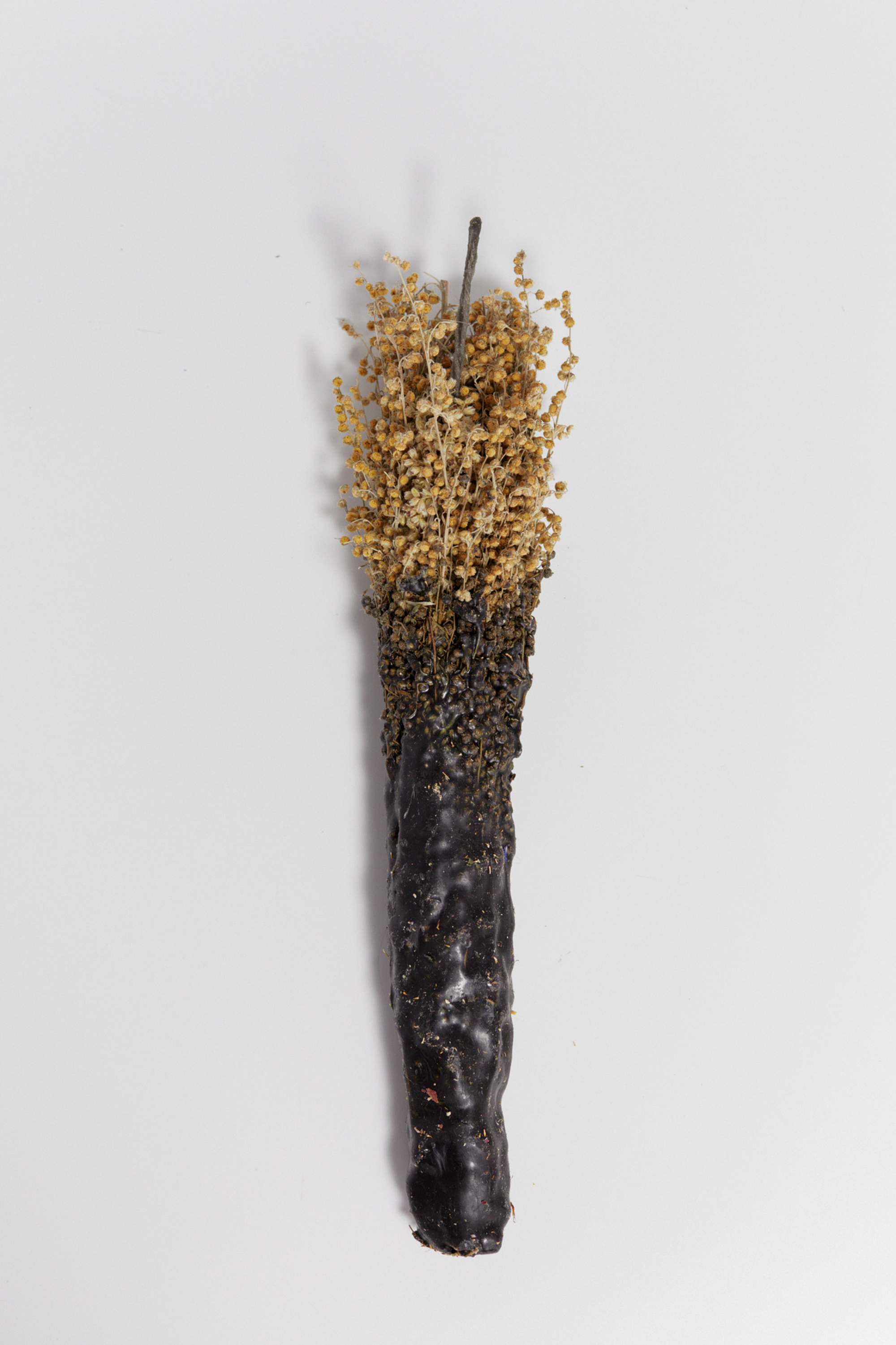 «Факел» из полыни и черного пчелиного воска