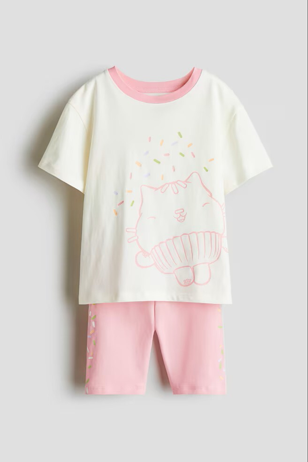 H&M Комплект из футболки и шорт, розовый