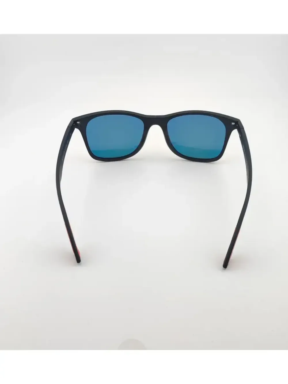 Зеркальные солнцезащитные очки Вайфареры с поляризацией