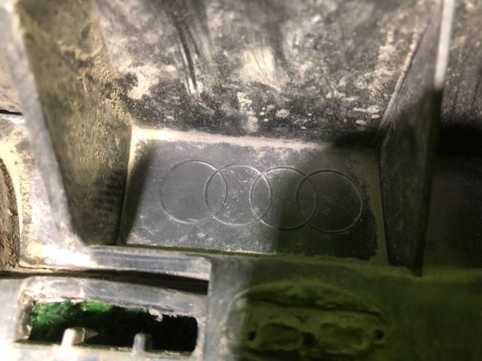 Бампер задний Audi Q7 1 4L (2009-2015)