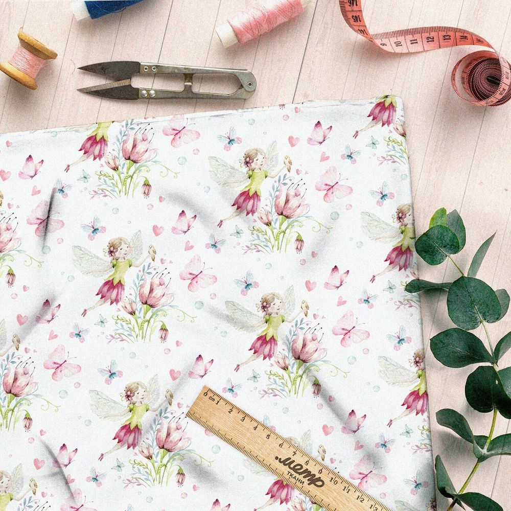 Ткань мембрана фея в цветочках