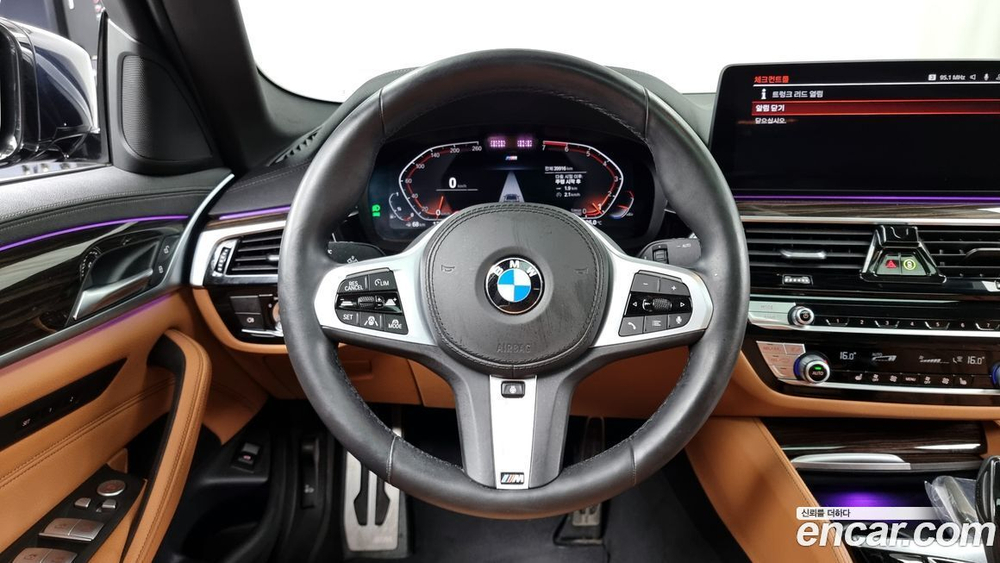 BMW 5 Series (G30) 520i M Sports (11.2021)