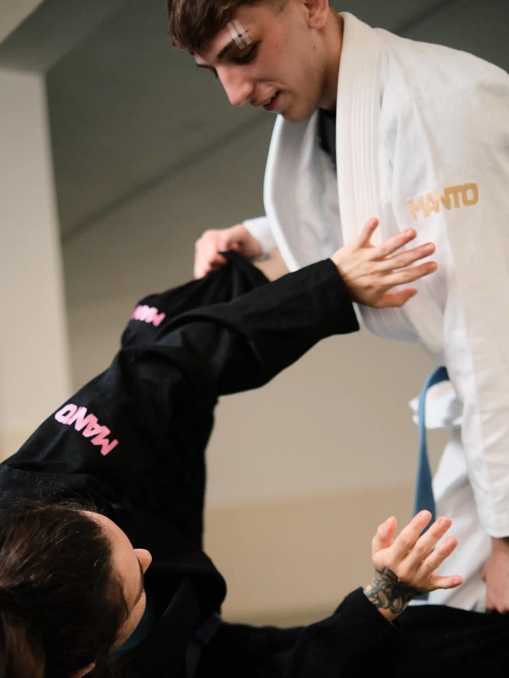 Кимоно MANTO "RISE 2.0" BJJ GI белое