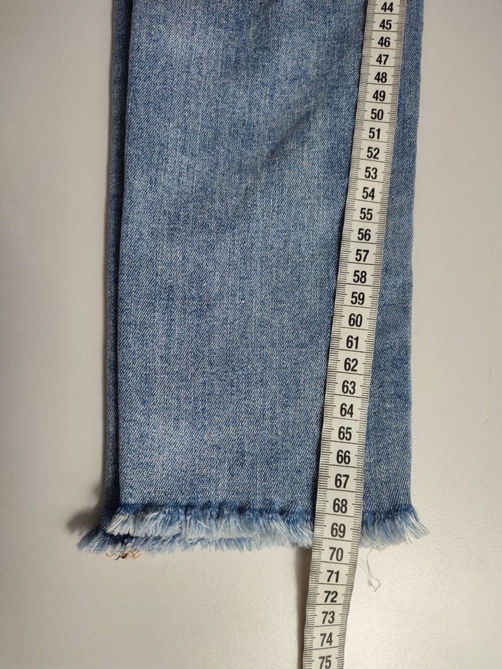 Джинсы H&M летние 42 размер