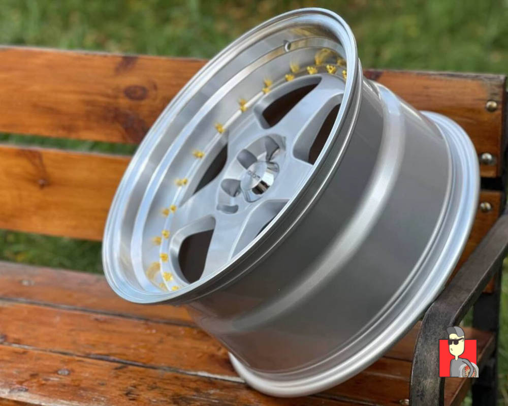 Комплект дисков Rotiform ROC 17x8/9 et20 4x100/4x114.3