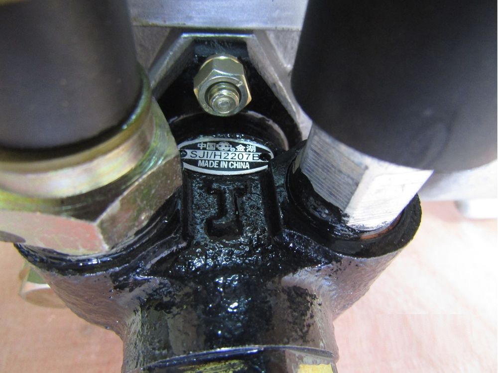 Насос топливный высокого давления TDY 40 4LE/Fuel Injection Pump