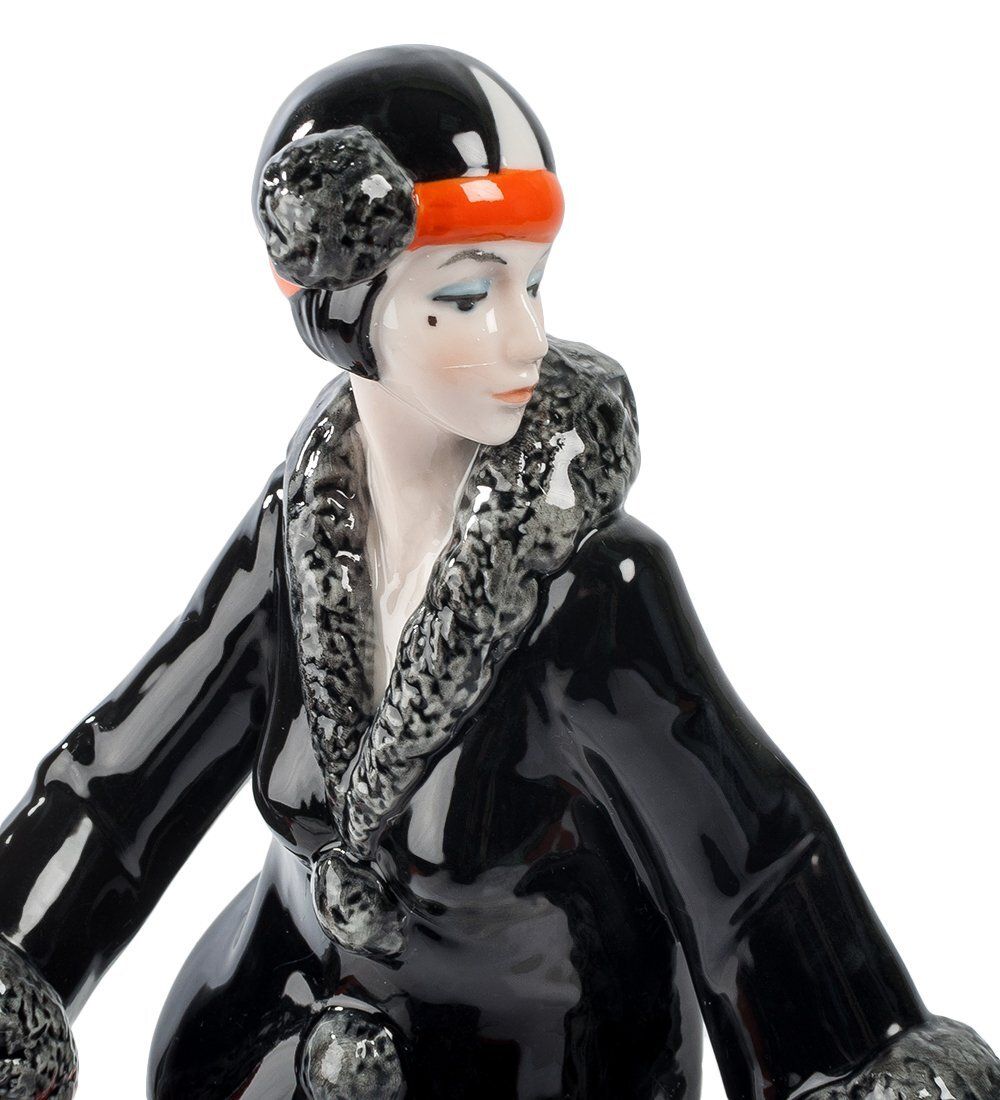 JP-38/12 Фигурка «Дама с собакой» (Pavone)