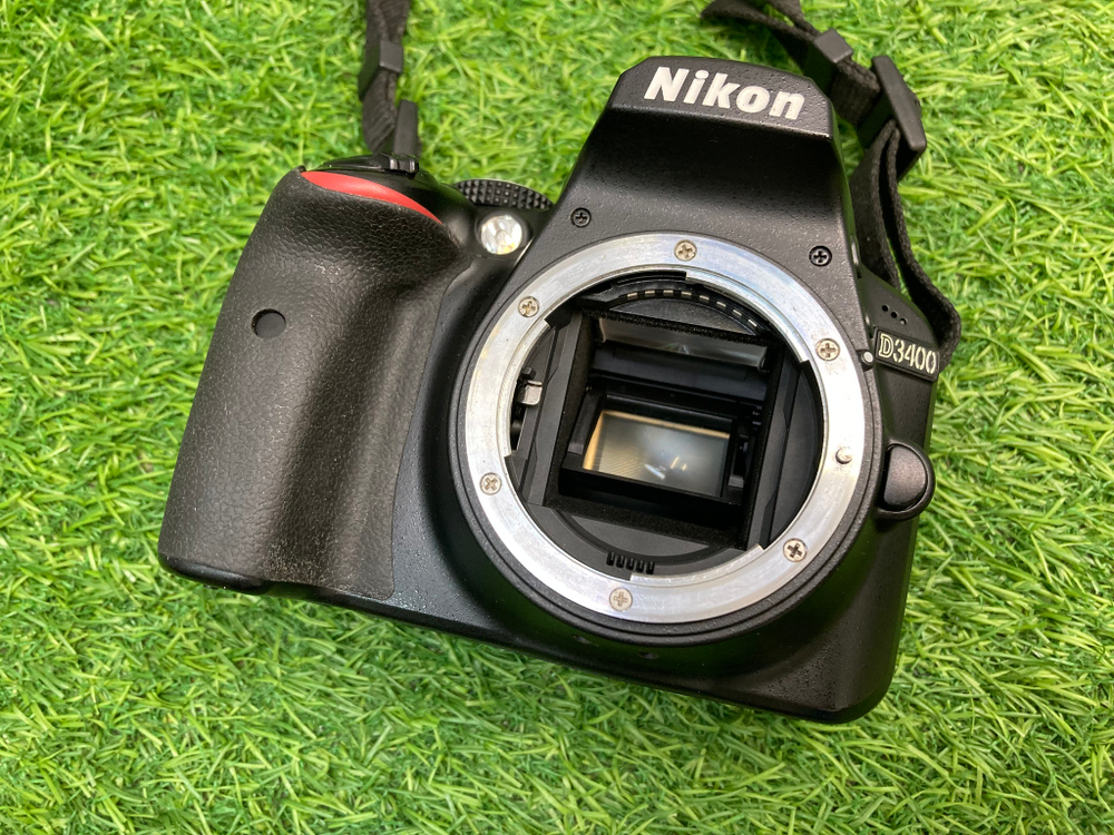 Nikon D3400 18.000 кадров