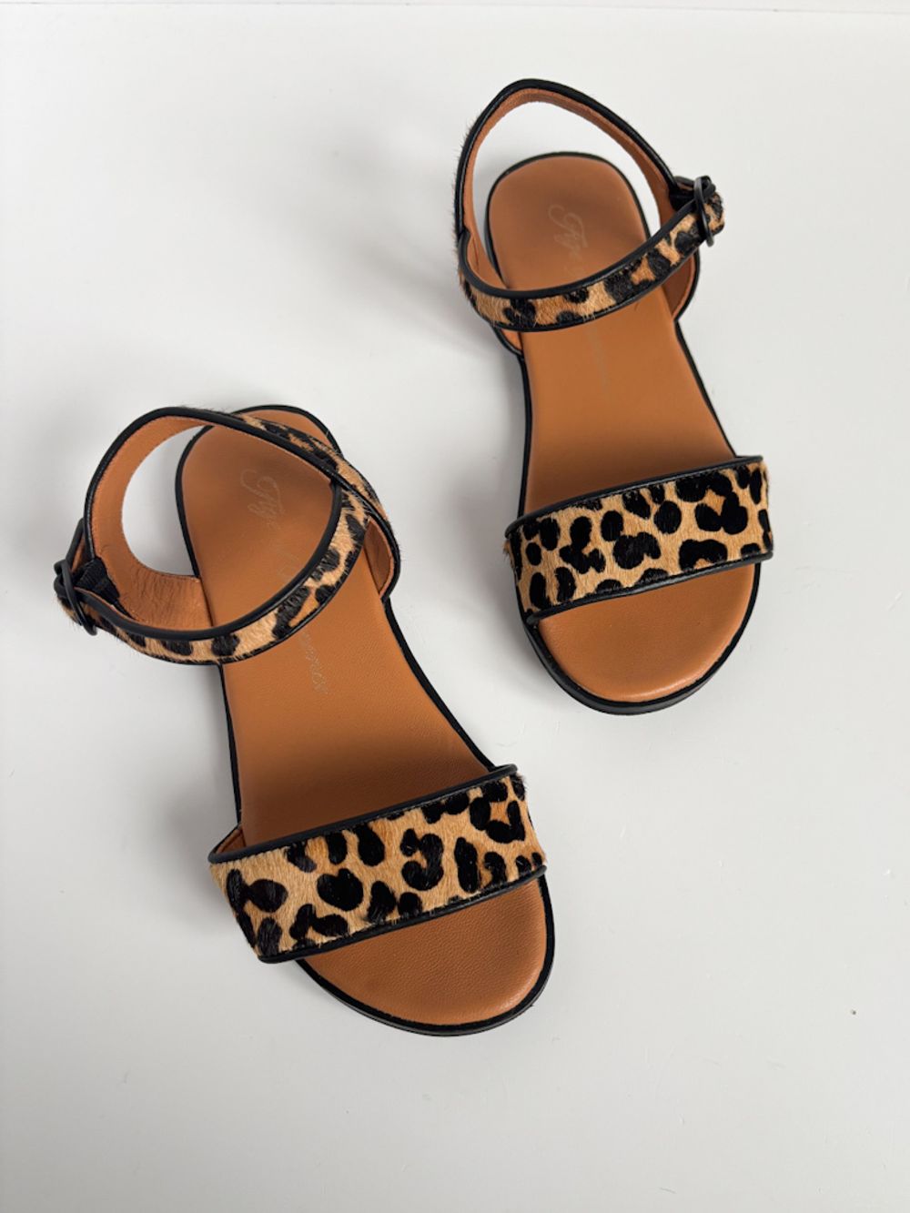 Кожаные босоножки Age of Innocence, 31